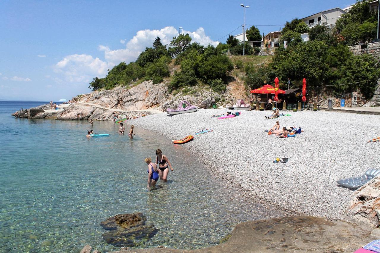 Apartments With A Parking Space Senj - 5571 Luaran gambar