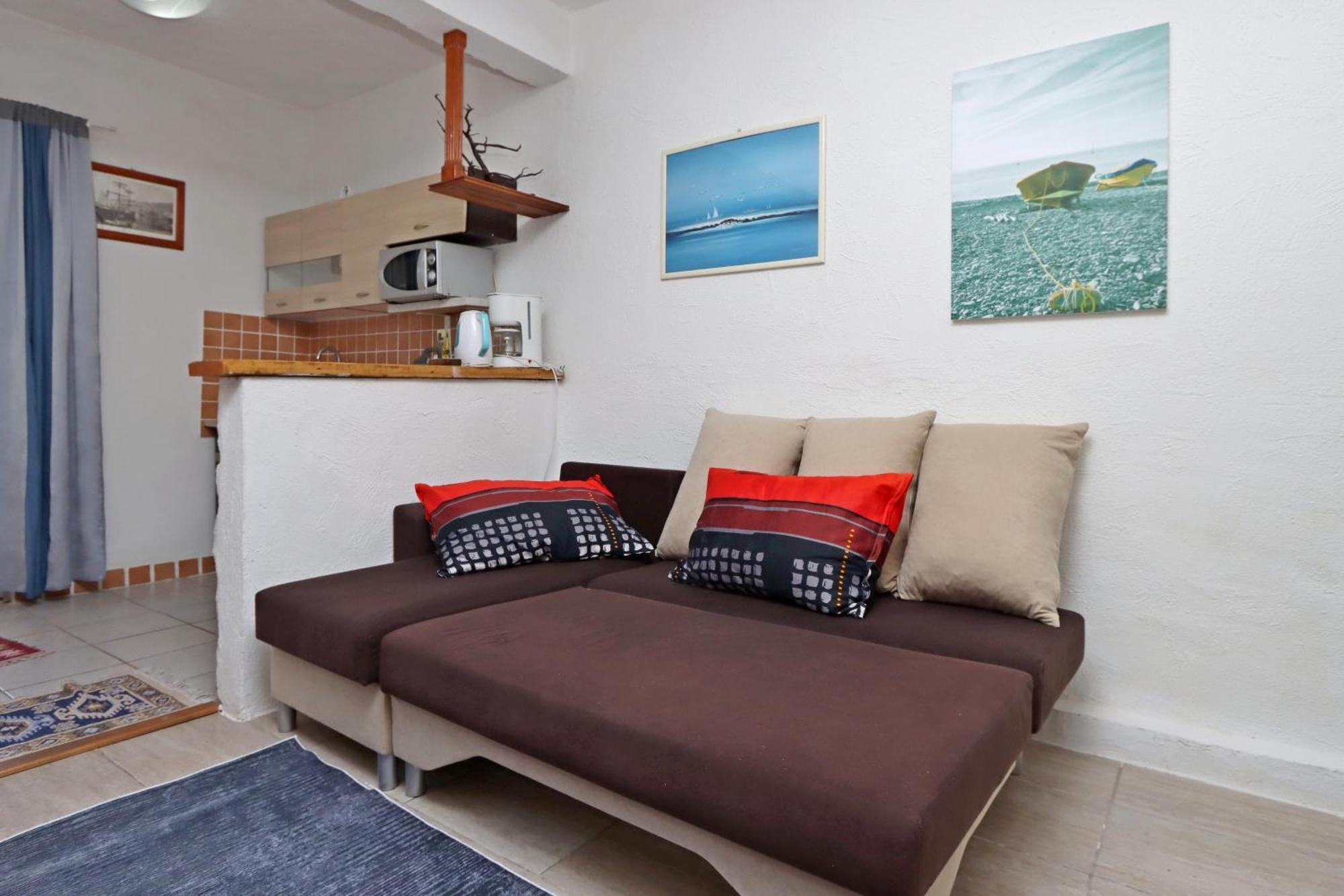 Apartments With A Parking Space Senj - 5571 Bilik gambar
