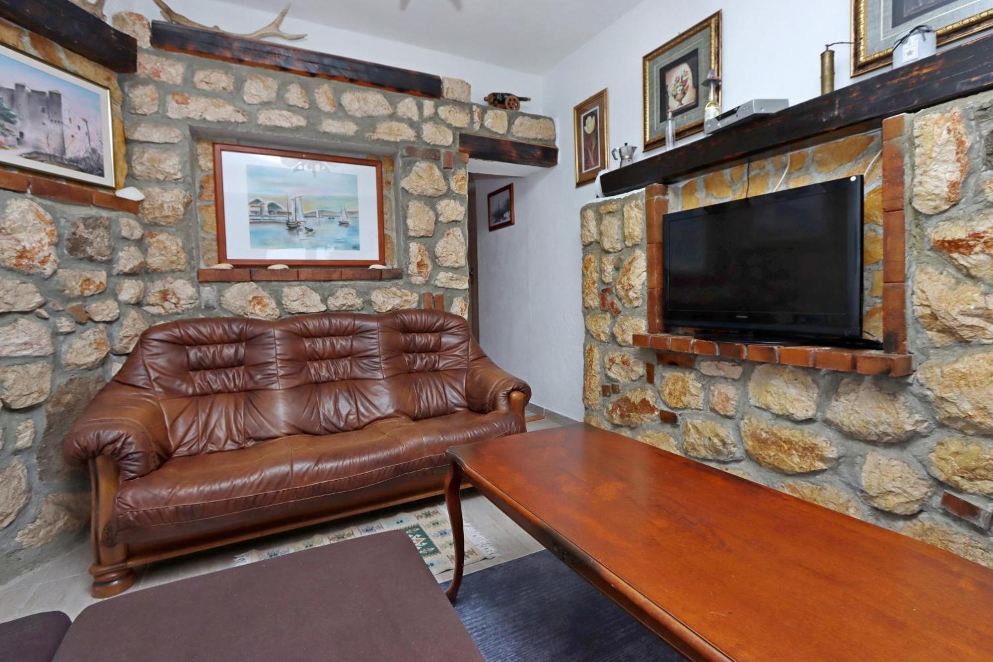 Apartments With A Parking Space Senj - 5571 Luaran gambar